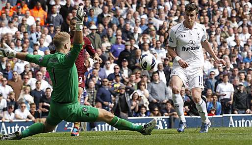 Gareth Bale trifft gegen Joe Hart und Manchester City zum 3:1 - nur einer von vielen Treffern