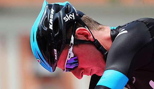 Bradley Wiggins kann mit seiner Leistung nicht zufrieden sein und verliert beim Giro zu viel Zeit