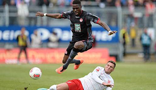 Mo Idrissou spielt zwar keine Champions League, dafür aber bald Relegation