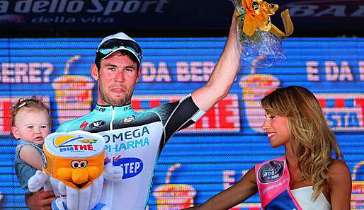Mark Cavendish siegte im Massensprint vor dem Italiener Elia Viviani und Matthew Goss