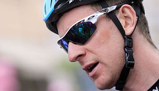 Einen Tag nach seinem Sturz raste Tour-Sieger Bradley Wiggins zu Platz zwei