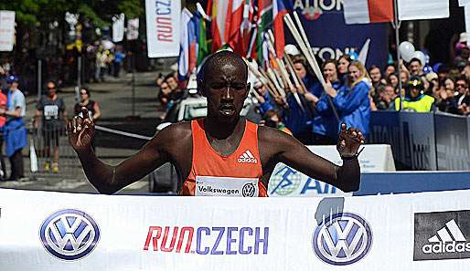 Ließ der Konkurrenz in Prag keine Chance: Nicholas Kemboi