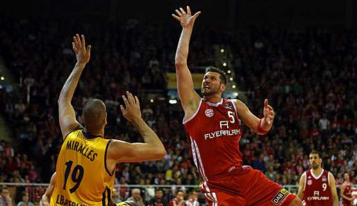 Jared Homan (r.) und seine Bayern haben den Sweep gegen Alba Berlin geschafft