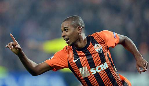 Körperlich ein Leichtgewicht, aber 35 Millionen Euro schwer: Fernandinho wechselt zu ManCity