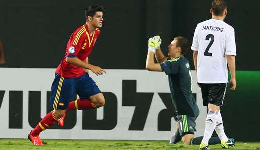 Alvaro Morata (l.) erzielte Spaniens entscheidenden Treffer gegen Deutschland