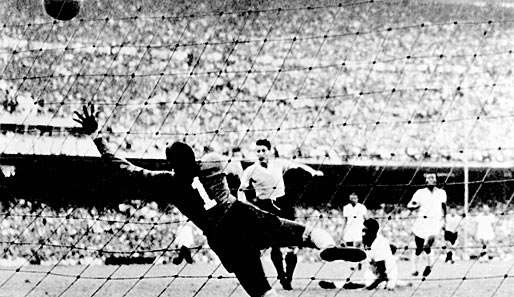 Ein Bild aus einer anderen Zeit: 1950 schnappte Uruguay der Selecao den WM-Titel weg