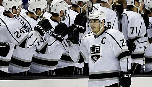 Dustin Brown bleibt den Los Angeles Kings für weitere acht Jahre erhalten