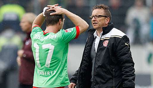 Wo die Liebe hinfällt: Norbert Meier ist seiner ehemaligen Trainerstation weiter eng verbunden