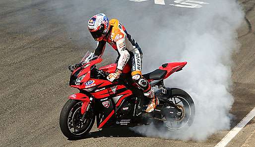 Ob er bald wieder in den Rennzirkus zurückkehrt, wollte Casey Stoner nicht beantworten