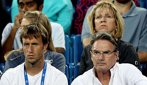 Jimmy Connors (v. r.) erlebte keinen guten Einstand als Coach