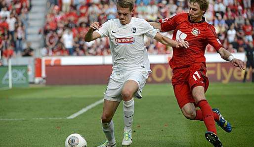 Matthias Ginter (l.) bleibt wohl trotz zahlreicher Interessenten vorerst beim SC Freiburg