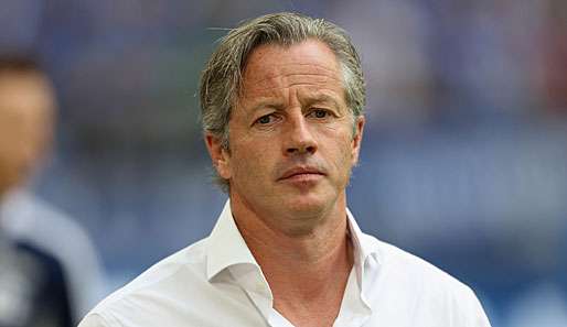 Jens Keller ist mit dem Saisonstart seiner Mannschaft unzufrieden und versucht es mit "Folter"