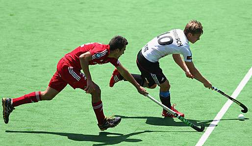 Mats Grambusch (r.) brachte die Deutschen beim Spiel gegen Tschechien in Front