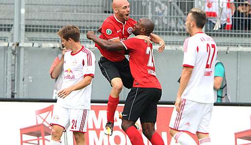 Der SV Wehen Wiesbaden hat mit einem Heimsieg die Tabellenführung gefestigt