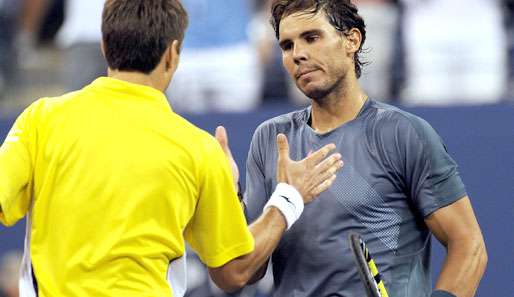 Da kann Tommy Robredo nur artig gratulieren. Gegen Rafael Nadal war der Spanier chancenlos