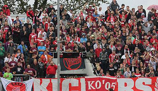 Die friedlichen Fans leiden wieder einmal unter ein paar schwarzen Schafen