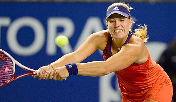 Angelique Kerber gewann in zwei Sätzen gegen Caroline Wozniacki 