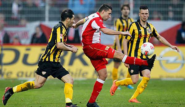 Torsten Mattuschka erzielte das 3:0 für Union, das nun auf Platz drei klettert