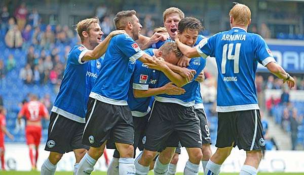 Arminia Bielefeld trifft mit Kaiserlautern auf den direkten Tabellennachbarn