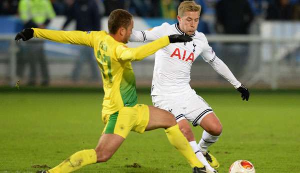 Lewis Holtby (r.) gewann mit den Spurs auch sein zweites Europa-League-Spiel der Saison