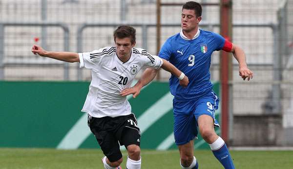 Junioren-Nationalspieler Tim Dierßen (l.) macht derzeit sein Abitur