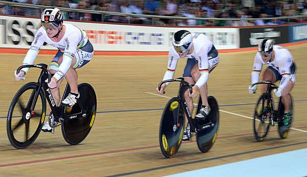 Max Niedelag (M.) zeigte bereits im Teamsprint eine starke Leistung