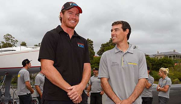 Mathew Belcher (r.) bei der Vorstellung des neuen Teams aus Australien