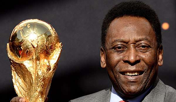 Pele räumt Deutschland Chancen auf den Titel ein