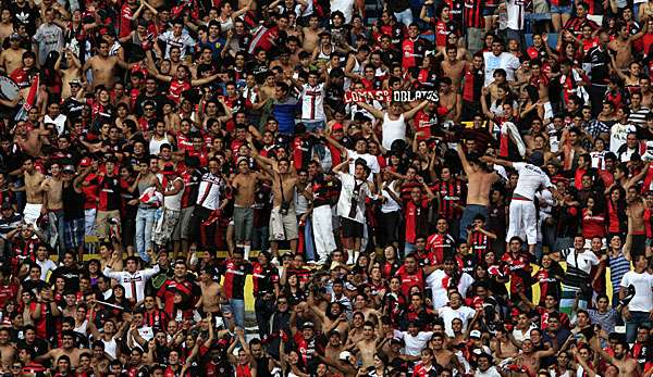 Beim Derby zwischen Chivas und Atlas wurden acht Hooligans festgenommen