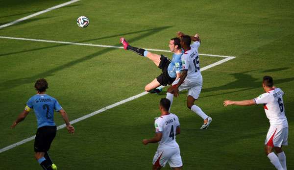 Diego Godin organisiert die Abwehr zusammen mit Diego Lugano