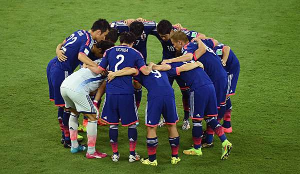 Japan kassierte im Auftaktspiel eine bittere 1:2-Pleite gegen die Elfenbeinküste