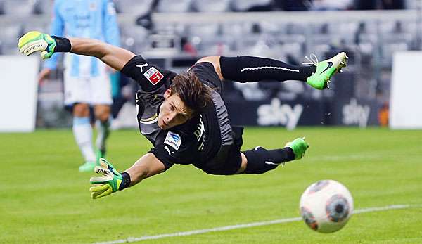 Fabian Giefer in Aktion: Geht es nach ihm, demnächst als Schalker Stammkeeper