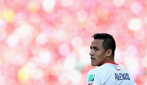 Alexis Sanchez hat angedeutet, dass die Schiedsrichter für den Gastgeber pfeifen würden