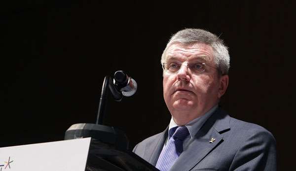 Thomas Bach und das IOC entscheiden über die Vergabe der Winterspiele 2022