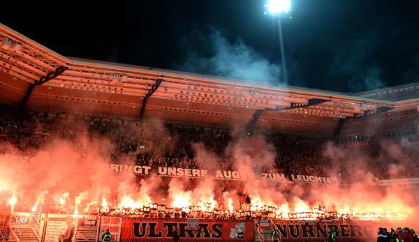 Wegen dem Verhalten der Fans muss der 1. FC Nürnberg in die Tasche greifen