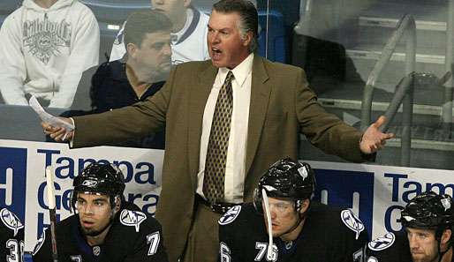 Barry Melrose sitzt nicht länger auf der Trainerbank der Tampa Bay Lightning