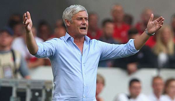 Hilflos? Am Wochenende gastiert Armin Veh mit seinem VfB Stuttgart beim FC Bayern
