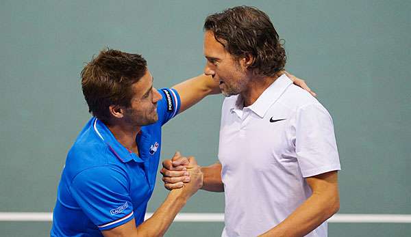 Im diesjährigen Davis Cup schied Deutschland mit Carsten Arriens (r.) gegen Frankreich aus