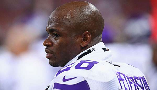 Adrian Peterson wurde nach der Zahlung einer Kaution aus der Haft entlassen