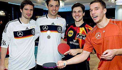 Arne Friedrich, Heiko Westermann und Lukas Podolski sahen gegen Timo Boll alt aus.