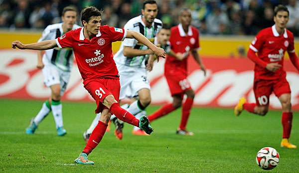 Jonas Hofmann glich für Mainz 05 vom Punkt zum 1:1 aus