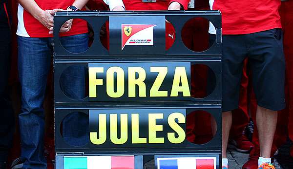 Die Teams und Fahrer zeigten beim GP in Russland am Unfall von Jules Bianchi große Anteilnahme