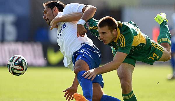 Kevin Kuranyi (l.) spielt seit 2010 in Russland