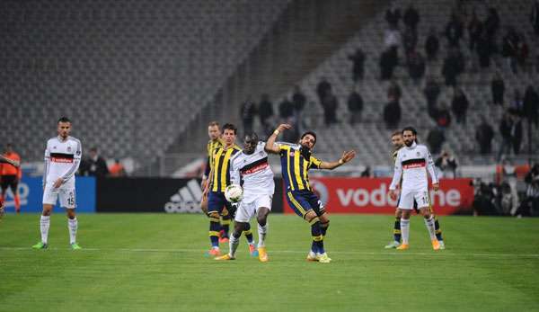 Fenerbahce und Besiktas schenkten sich wie immer nichts