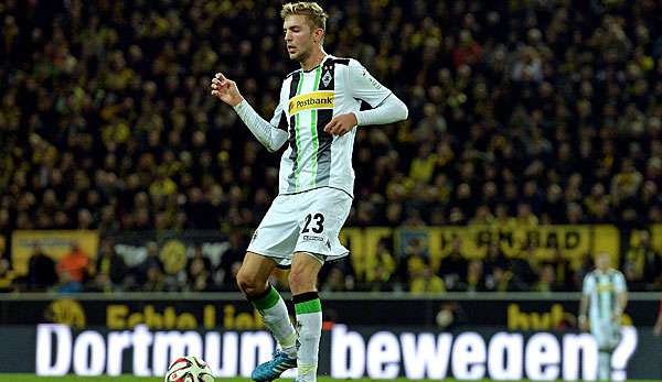 Gladbachs Christoph Kramer traf aus 44,5 Metern ins eigene Tor