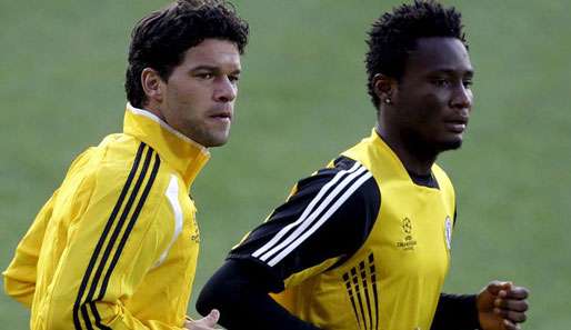 Der FC Chelsea kann im Spiel gegen Bordeaux wieder voll auf Michael Ballack (li.) bauen