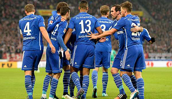 Choupo-Moting (M.) war mit drei Treffern der Matchwinner gegen den VfB Stuttgart