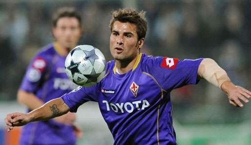 Adrian Mutu bleibt für vier weitere Jahre beim AC Florenz