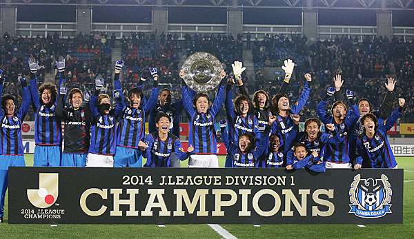 Gamba Osaka feiert den Meistertitel