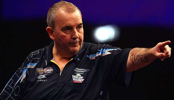 Phil Taylor muss im Viertelfinale gegen  Vincent van der Voort bestehen